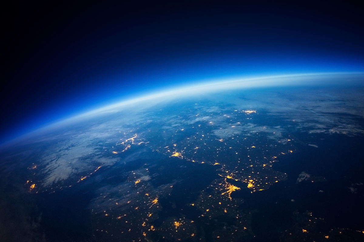 1200x800space-glow Creation Ad - A world of difference